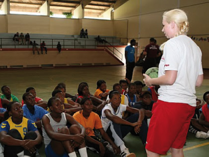 Encadrement de stages de handball à Abidjan